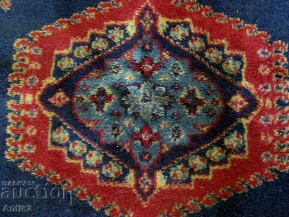 19th Century Hand woven wool Persian Carpet - 6 19th Century Hand woven wool Persian Carpet - 6