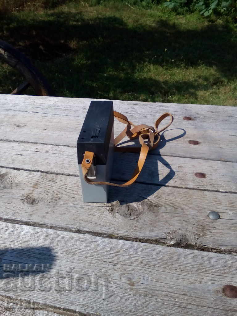 Old battery box with price 15.00 BGN | € 7.67 Old battery box with price 15.00 BGN | € 7.67