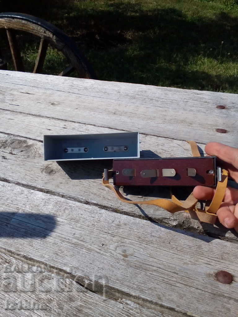 Old battery box - 7 Old battery box - 7