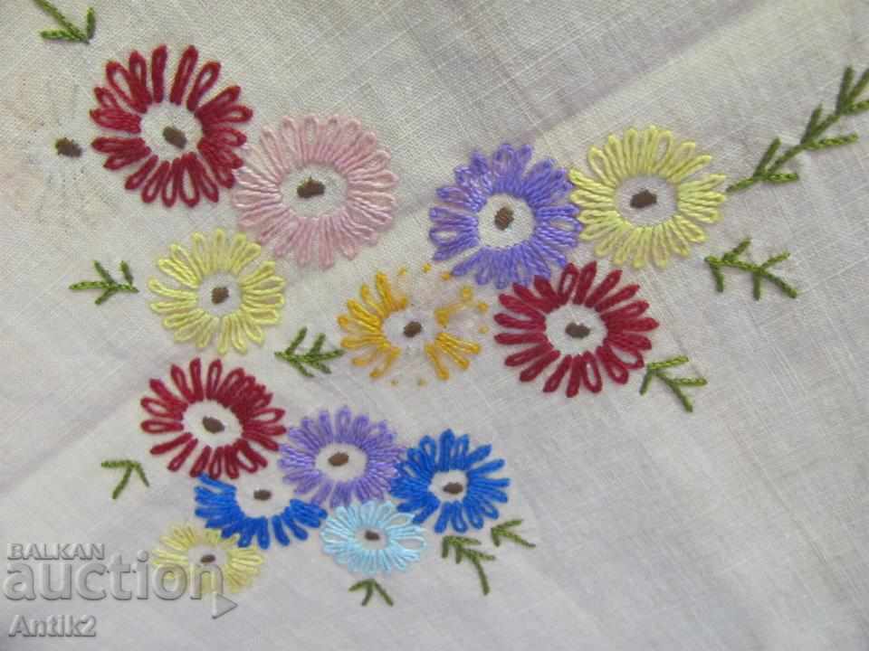 Old hand embroidered large tablecloth - 5 Old hand embroidered large tablecloth - 5