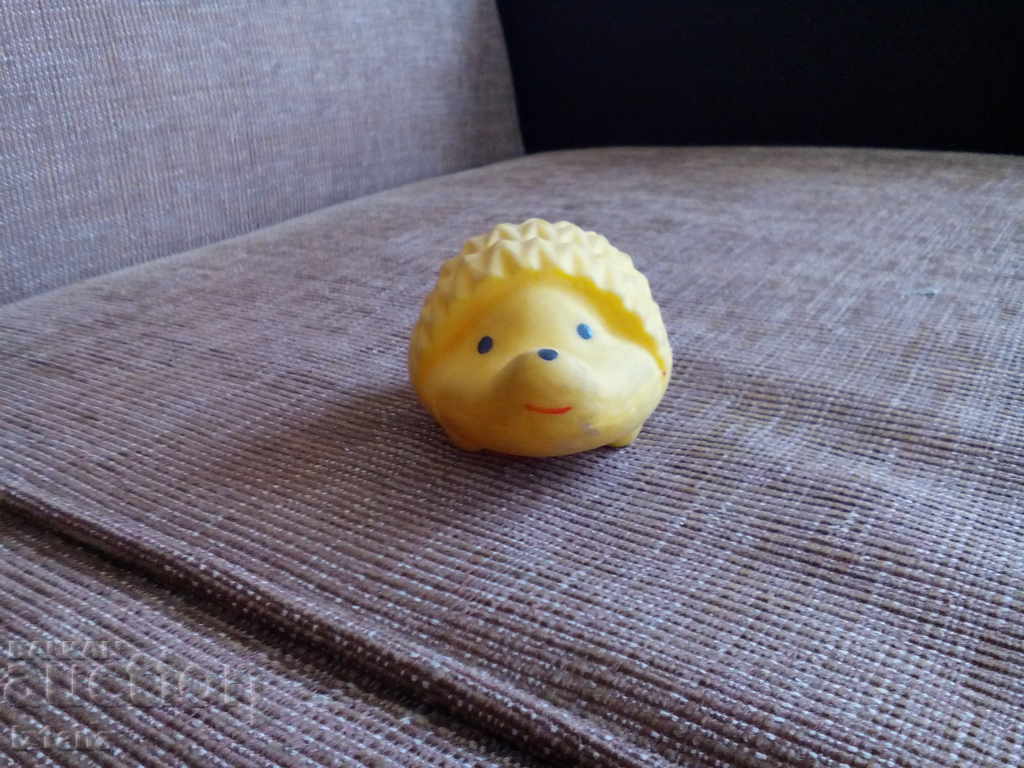 Old toy hedgehog with price 9.00 BGN | € 4.60 Old toy hedgehog with price 9.00 BGN | € 4.60