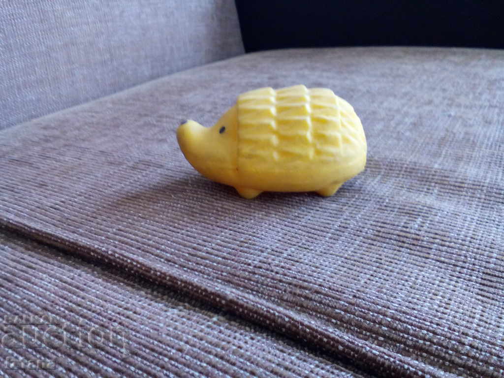 Auction Old toy hedgehog Auction Old toy hedgehog