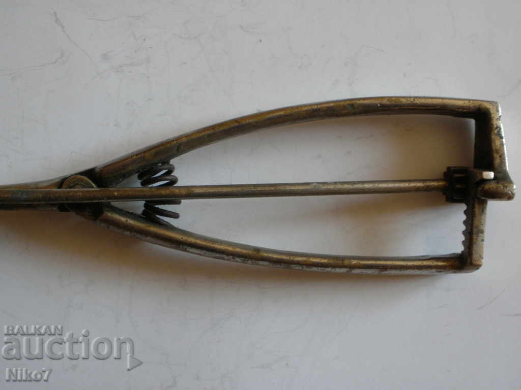 Ένα παλιό κουτάλι για το παγωτό σόδα. - 5 Ένα παλιό κουτάλι για το παγωτό σόδα. - 5