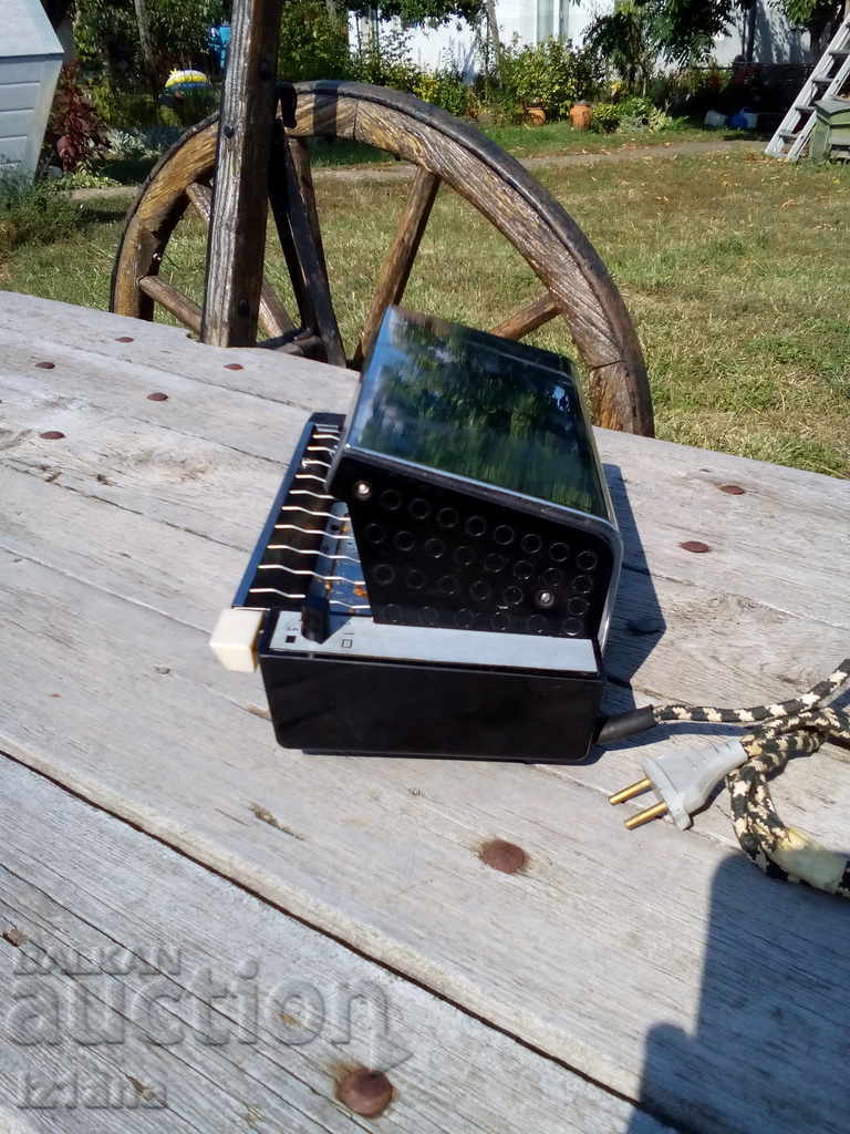 Old Russian toaster with price 35.00 BGN | € 17.90