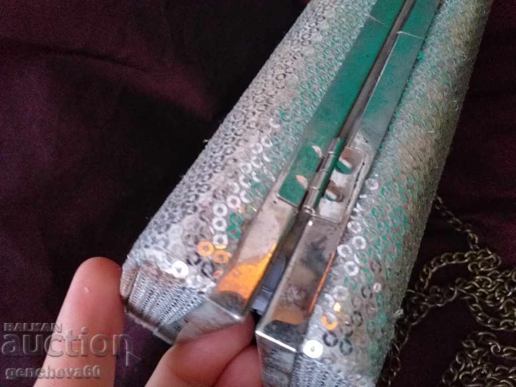 Geanta vintage, poseta cu paiete si margele cu preț € 15.00 | 29.34 BGN