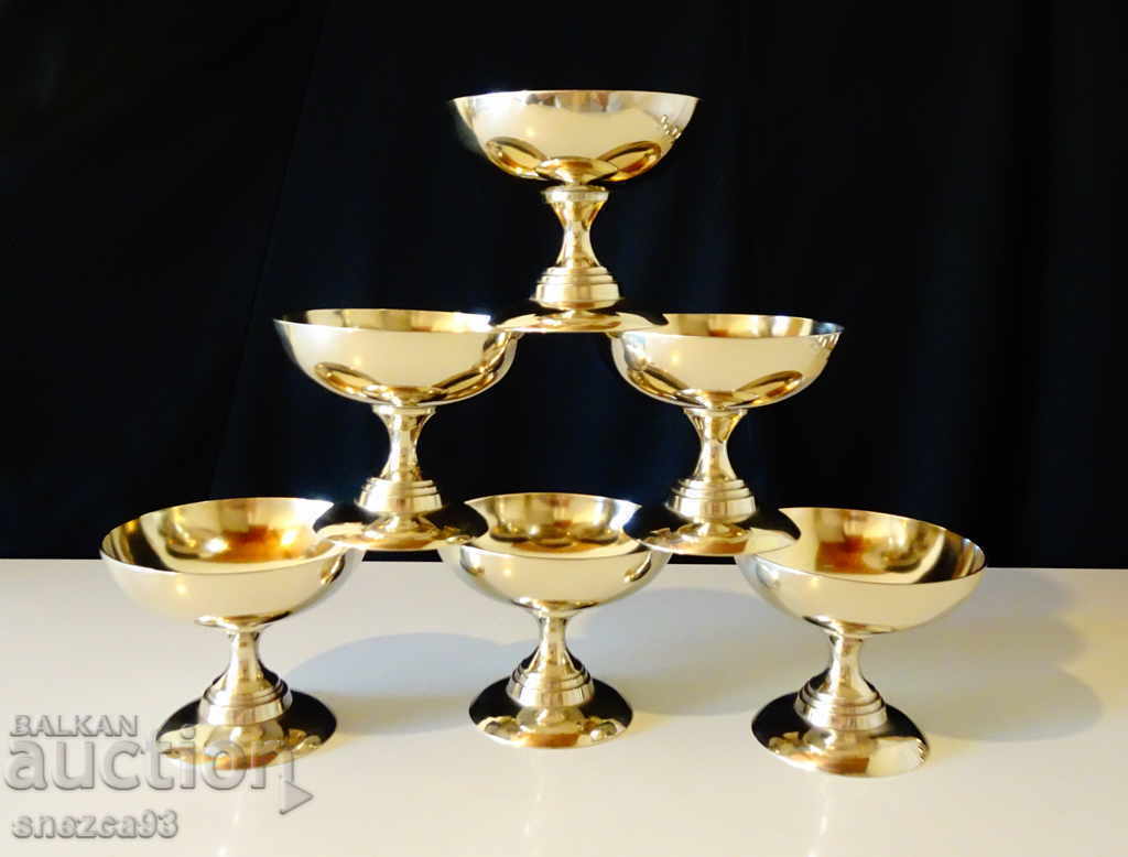 English bronze wine and champagne goblets - 7 English bronze wine and champagne goblets - 7