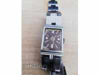 LUCH clock