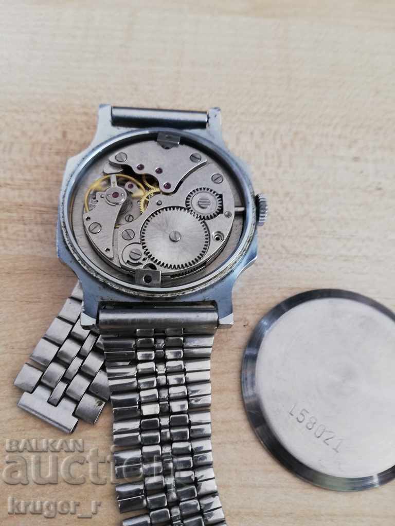 Delivery of Pobeda watch Delivery of Pobeda watch