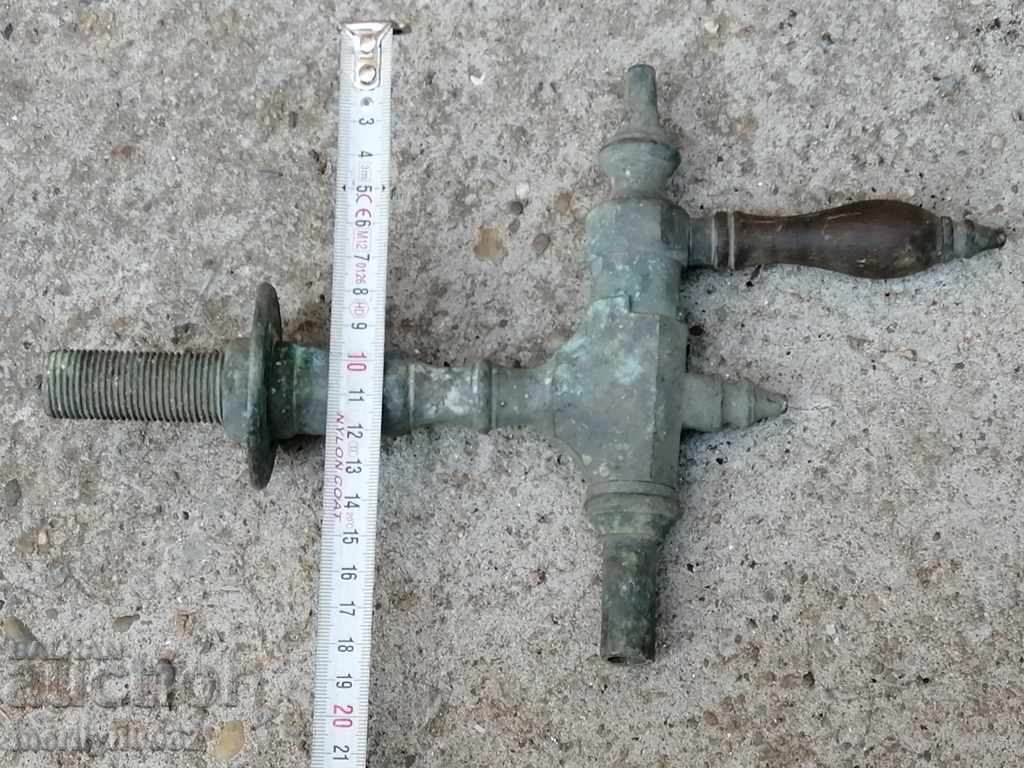 Auction  Old bronze beer barrel tap