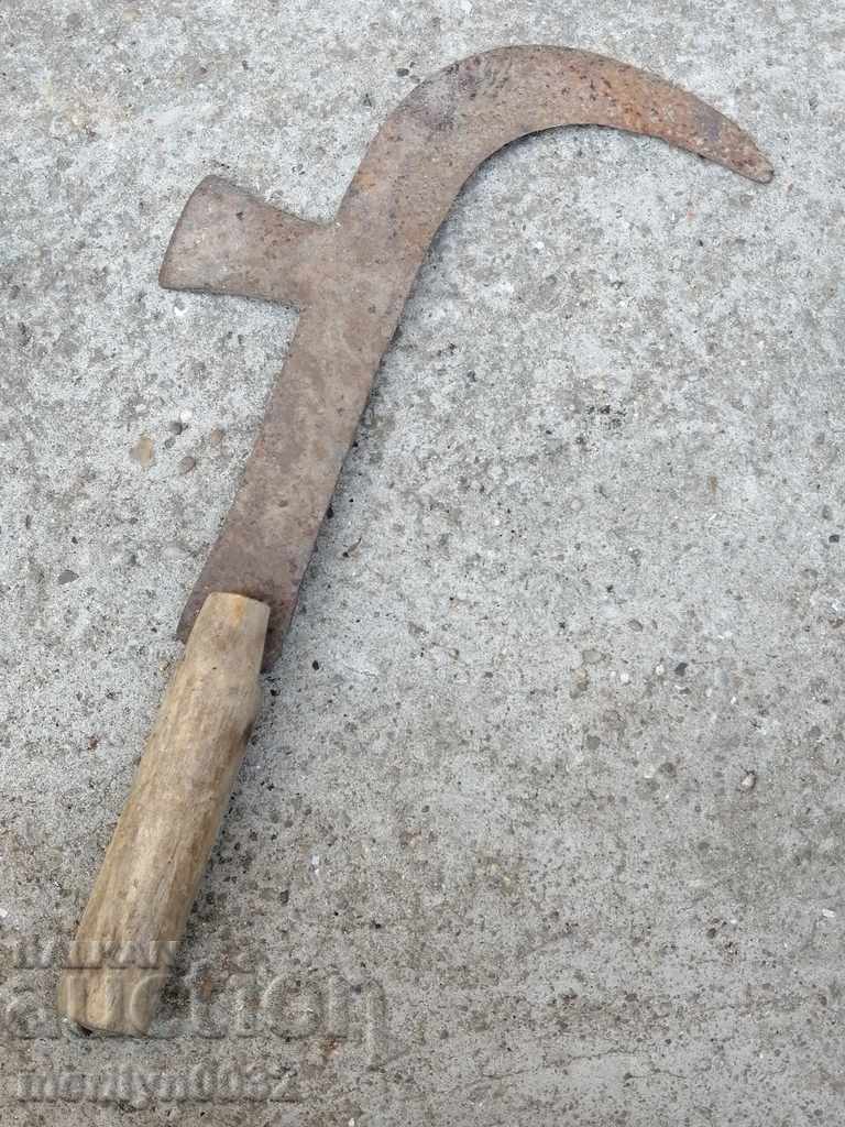 Delivery of Old blade, tool, hand-forged scythe, cleaver, machete Delivery of Old blade, tool, hand-forged scythe, cleaver, machete