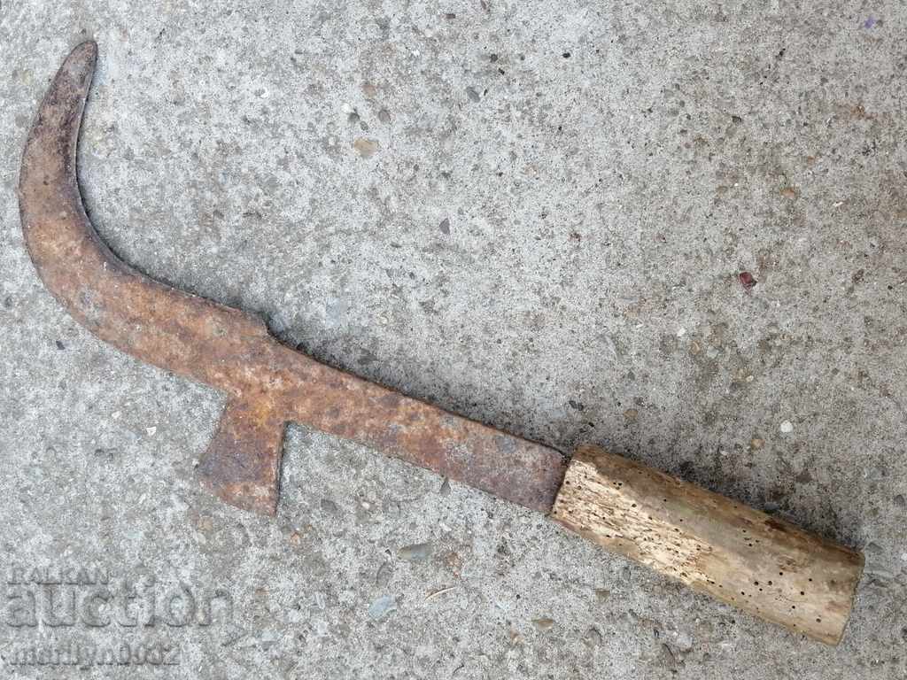 An old tool, an instrument, a hand forged cutter, a chopper, a machete - 5 An old tool, an instrument, a hand forged cutter, a chopper, a machete - 5