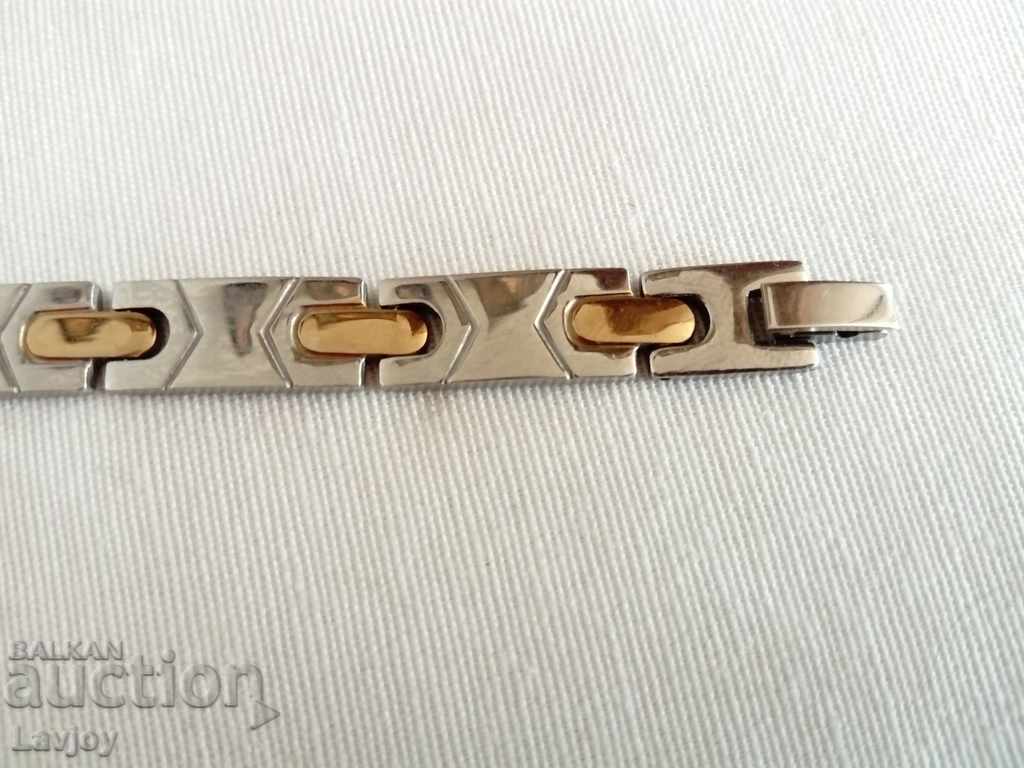 Delivery of Cartier Bracelet