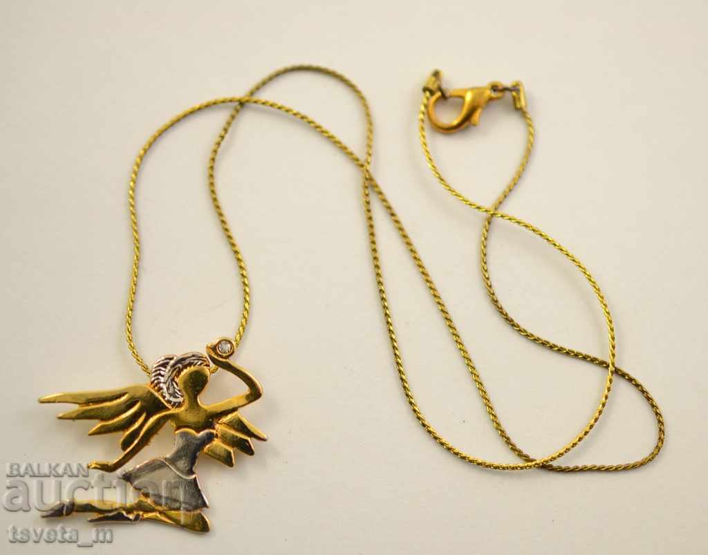 Lanț cu pandantiv Lanț cu pandantiv