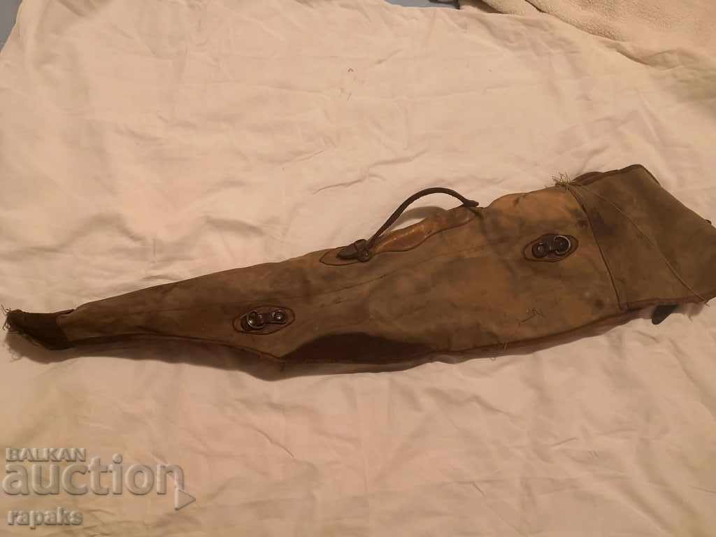 Auction Collectible decoration case, rifle, carbine, tavern Auction Collectible decoration case, rifle, carbine, tavern