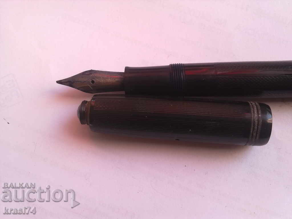 Auction  Old pen