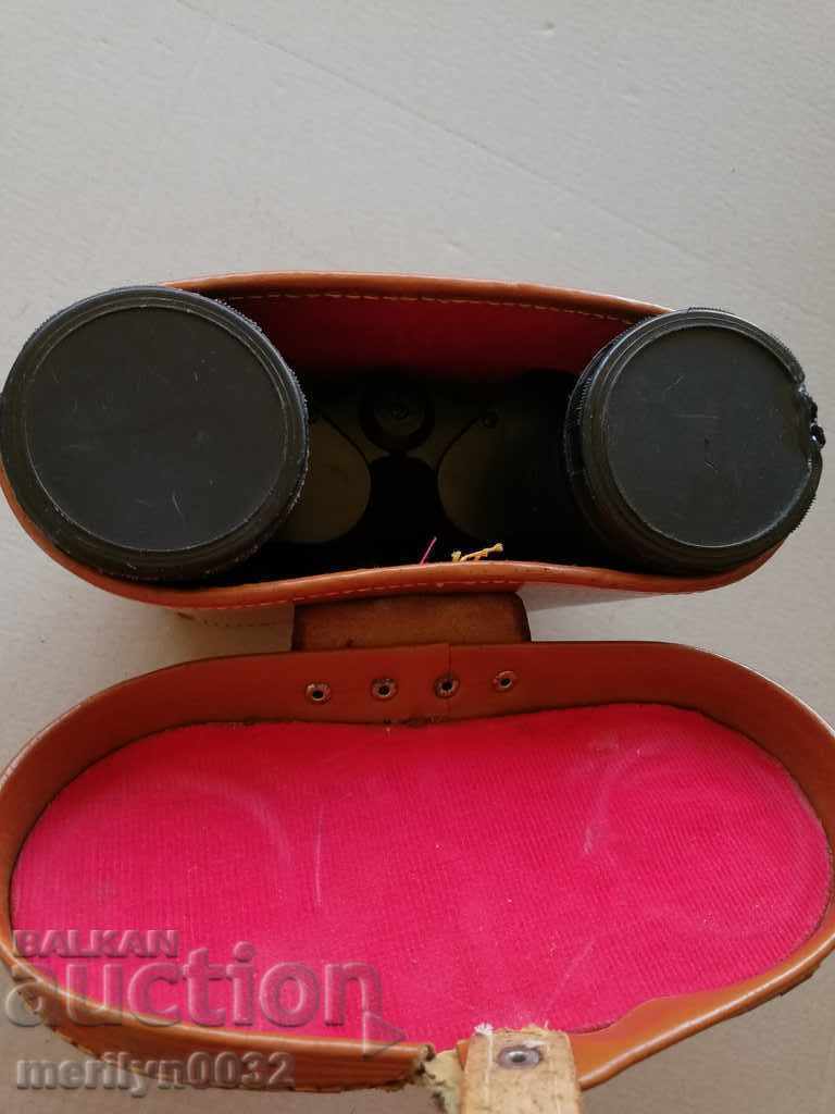 Binoclu vechi german de vânătoare 10/50 cu carcasă pentru binoclu cu preț 169.00 BGN | € 86.41