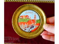 Bronze plate with an image from Landshut, porcelain.