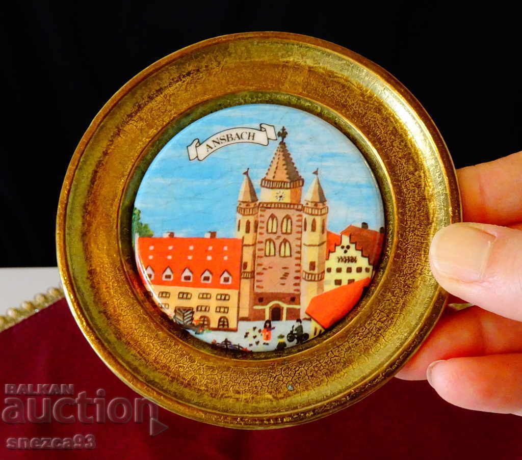 Бронзова чиния с изображение от Ansbach,порцелан.