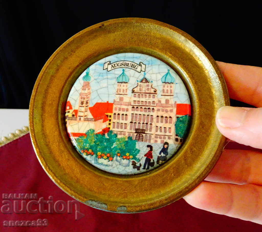 Бронзова чиния с изображение от Augsburg,порцелан.