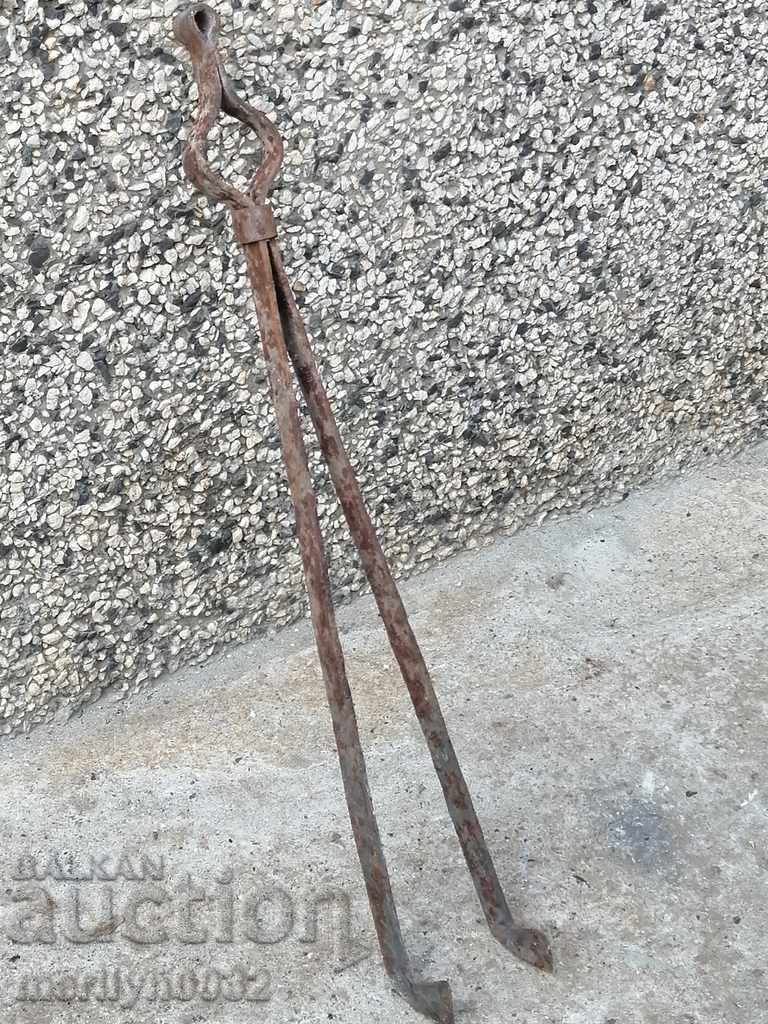 Vechile dilaf, mash, fier forjat pentru un cuptor cu preț 23.00 BGN | € 11.76