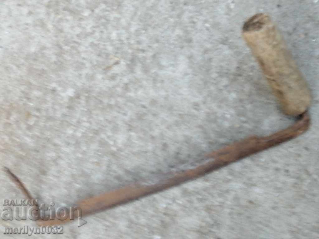Old rusty wrought iron tool - 5 Old rusty wrought iron tool - 5