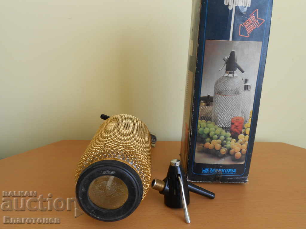 Delivery of Soda water bottle Delivery of Soda water bottle