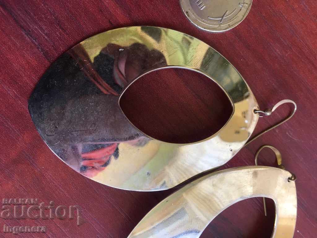 EARRINGS EARRINGS METAL with price 6.00 BGN | € 3.07
