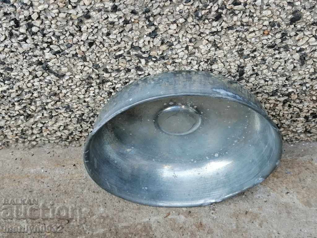 Old tinned bath tub, hammam, copper, vessel with price 59.00 BGN | € 30.17 Old tinned bath tub, hammam, copper, vessel with price 59.00 BGN | € 30.17