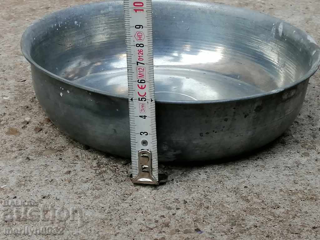 Delivery of Old tinned bath tub, hammam, copper, vessel