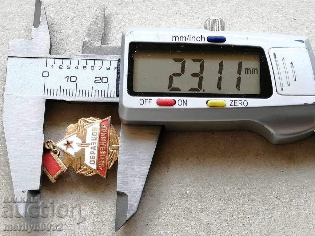 Delivery of Breastplate Model Railroad Medal Badge