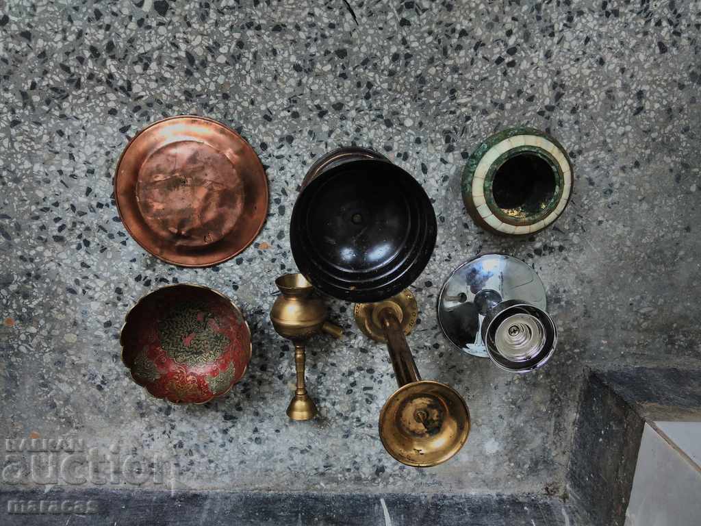 Sfeșnice și vase metalice cu preț € 17.38 | 33.99 BGN Sfeșnice și vase metalice cu preț € 17.38 | 33.99 BGN