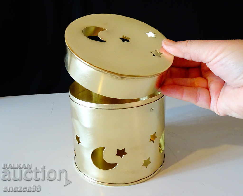 Delivery of Bronze censer, censer, thurible, Moon, stars Delivery of Bronze censer, censer, thurible, Moon, stars