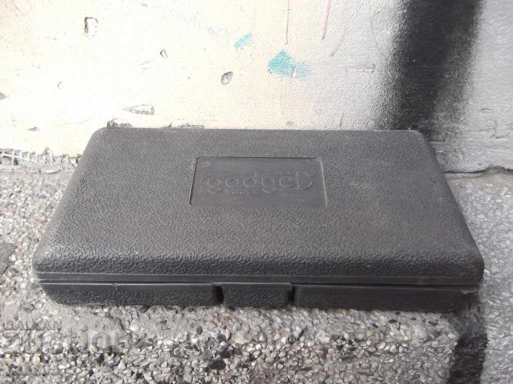 40 gadget „clichet” cu șurubelniță. vârful - 6