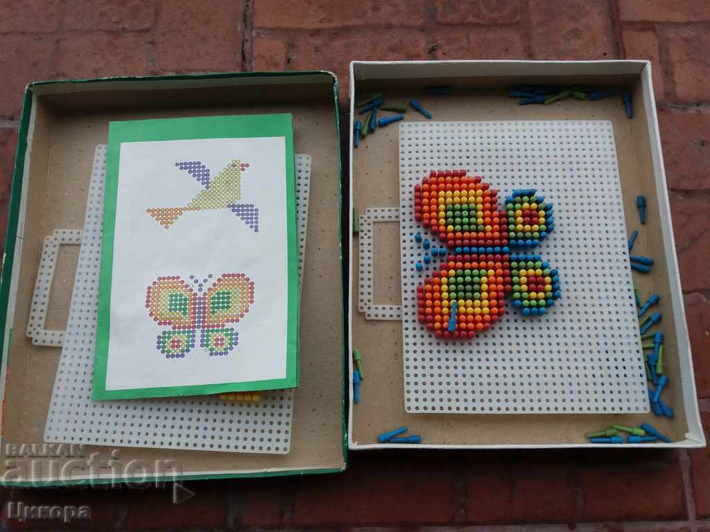 ΠΑΙΧΝΙΔΙ ΠΑΠΟΥΤΣΙΑ ΠΑΠΟΥΤΣΙΑ 303 με τιμή 30.00 BGN | € 15.34 ΠΑΙΧΝΙΔΙ ΠΑΠΟΥΤΣΙΑ ΠΑΠΟΥΤΣΙΑ 303 με τιμή 30.00 BGN | € 15.34