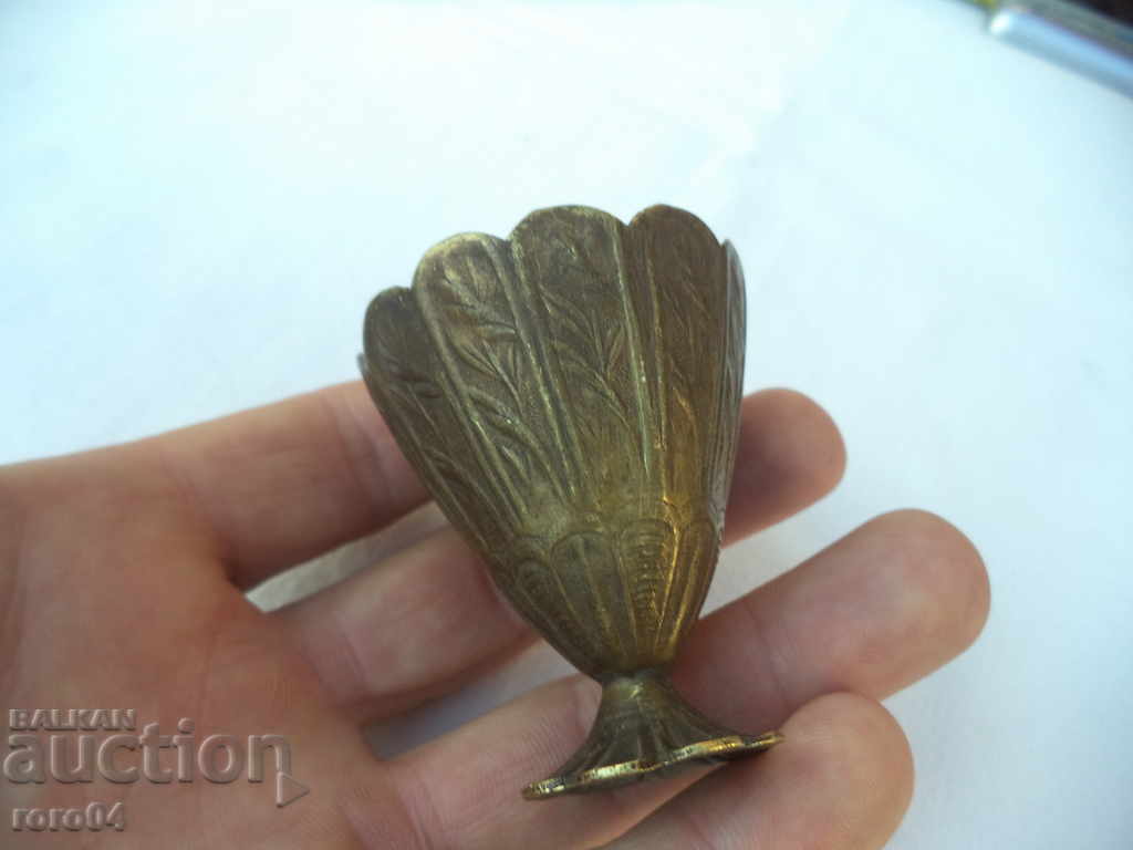 СТАР ВЪЗРОЖДЕНСКИ ЗАРФ - 1 с цена 40.50 лв. | € 20.71 СТАР ВЪЗРОЖДЕНСКИ ЗАРФ - 1 с цена 40.50 лв. | € 20.71