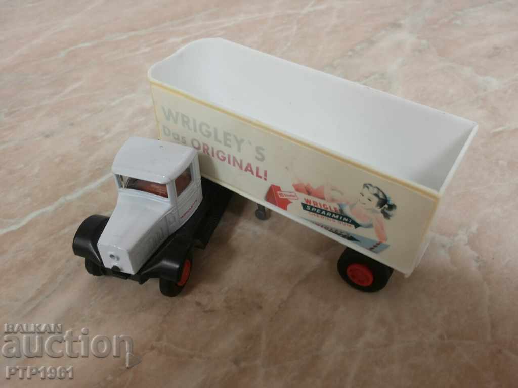 камион с цена € 1.53 | 2.99 лв. камион с цена € 1.53 | 2.99 лв.