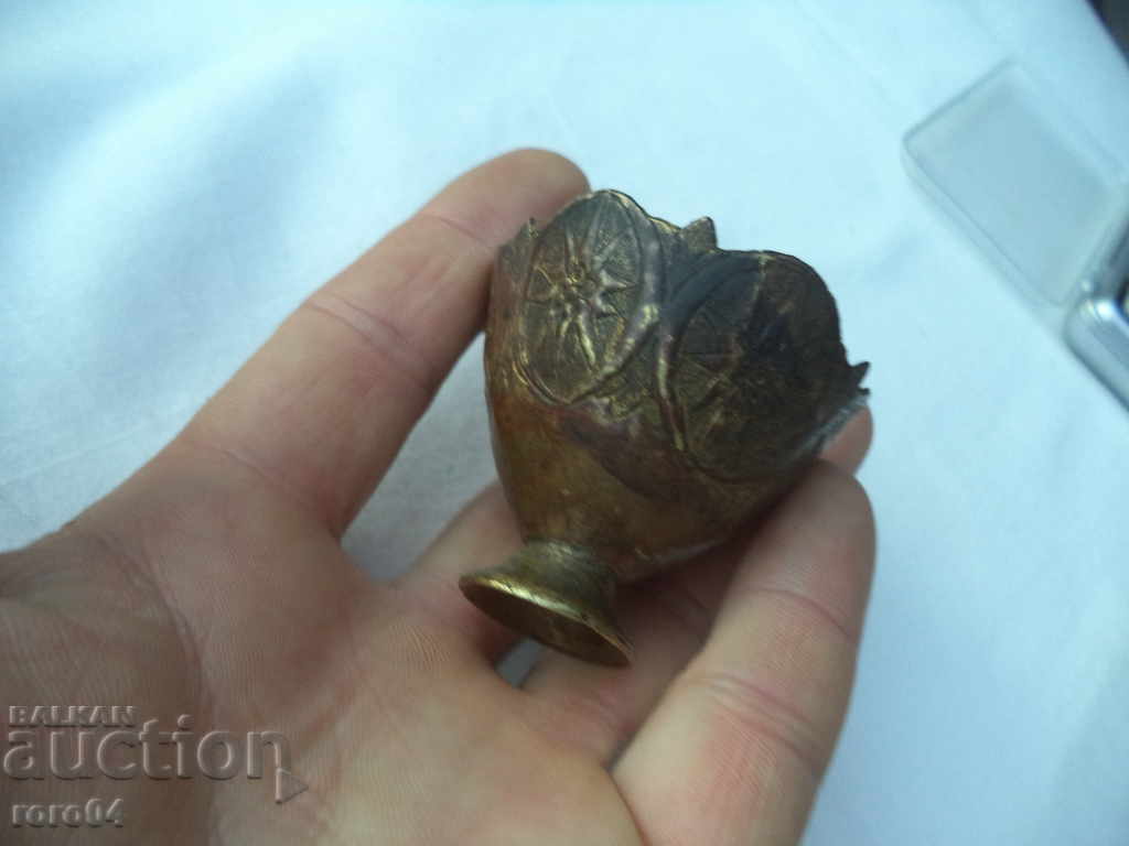 Licitație STAR REVIVAL ZARF - 5 Licitație STAR REVIVAL ZARF - 5