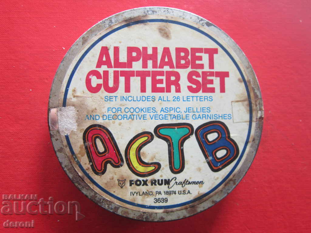 Alphabet Biscuit Tart Box with price 15.00 BGN | € 7.67