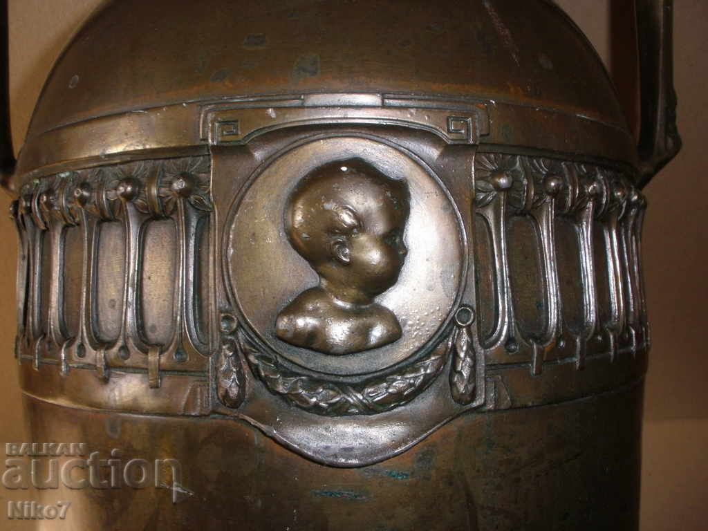 An old vase from the beginning of the 20th century, "Setision" style. - 6 An old vase from the beginning of the 20th century, "Setision" style. - 6