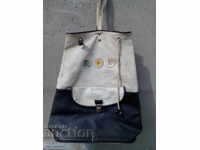 Rucsac vechi pentru copii