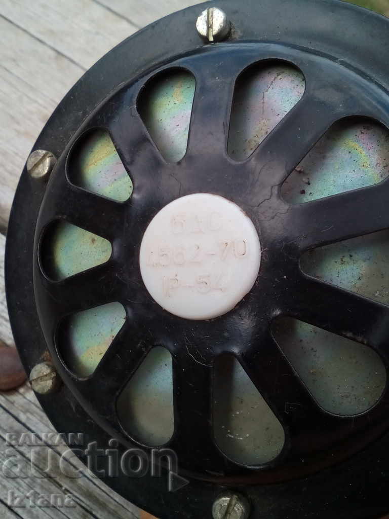 Auction Old car horn Auction Old car horn