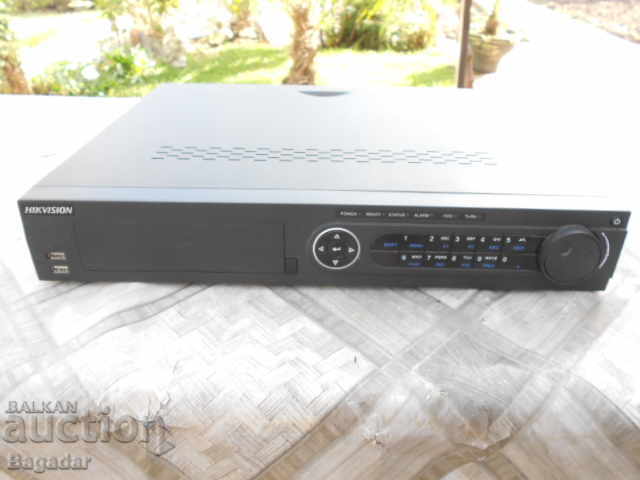 Supraveghere video hikvision DS7732NI-ST
