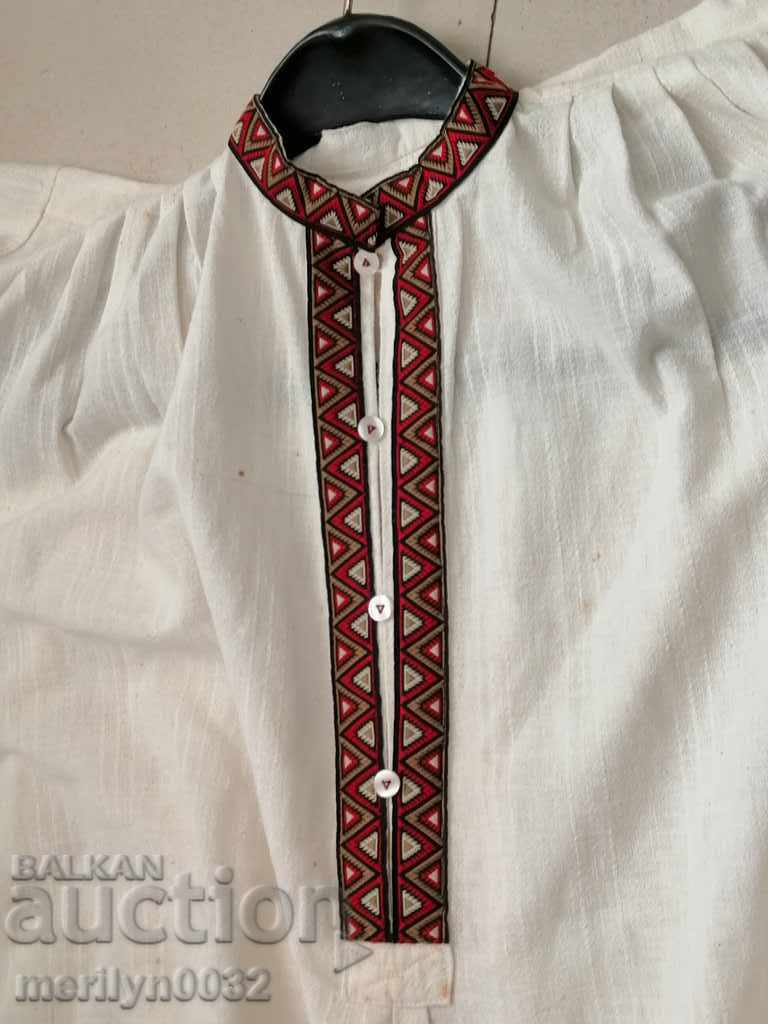 Old men's shirt embroidery kenar chez costume sukman with price 98.00 BGN | € 50.11 Old men's shirt embroidery kenar chez costume sukman with price 98.00 BGN | € 50.11