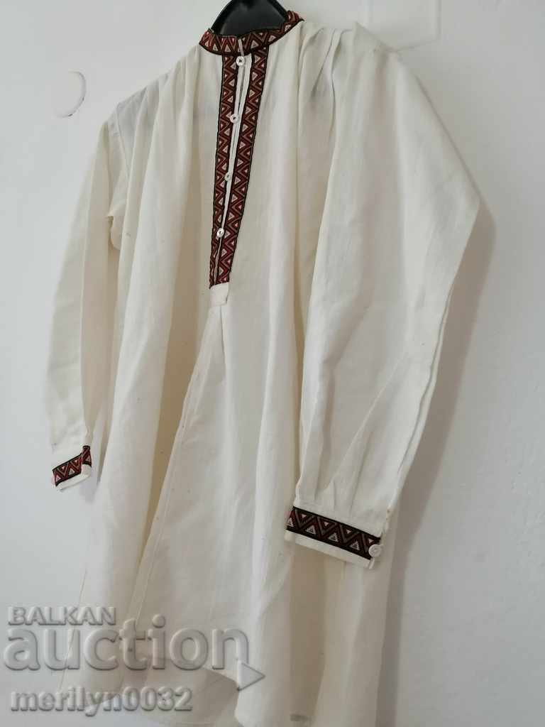 Delivery of Old men's shirt embroidery kenar chez costume sukman Delivery of Old men's shirt embroidery kenar chez costume sukman