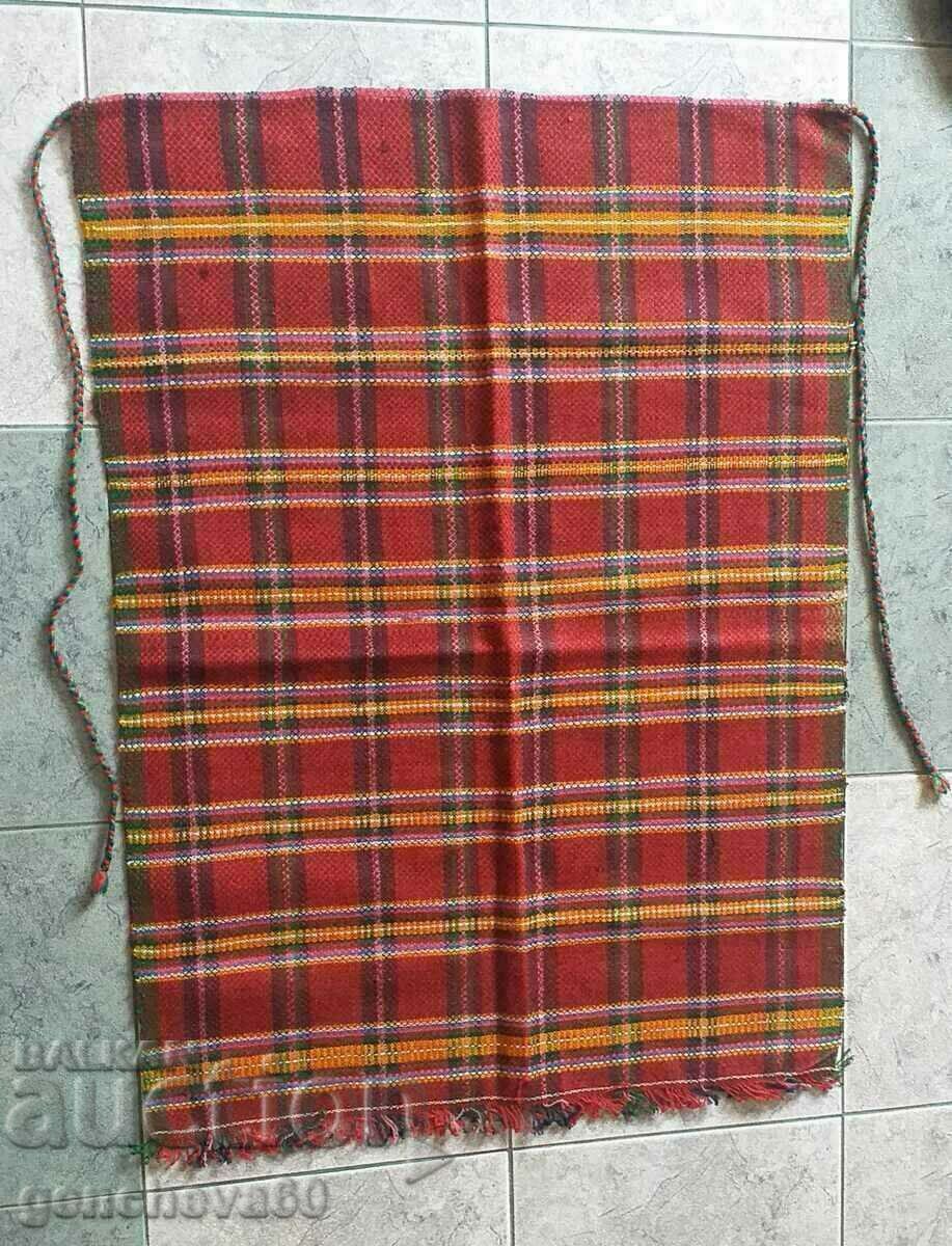 Auction Large woven wool chaise apron Auction Large woven wool chaise apron