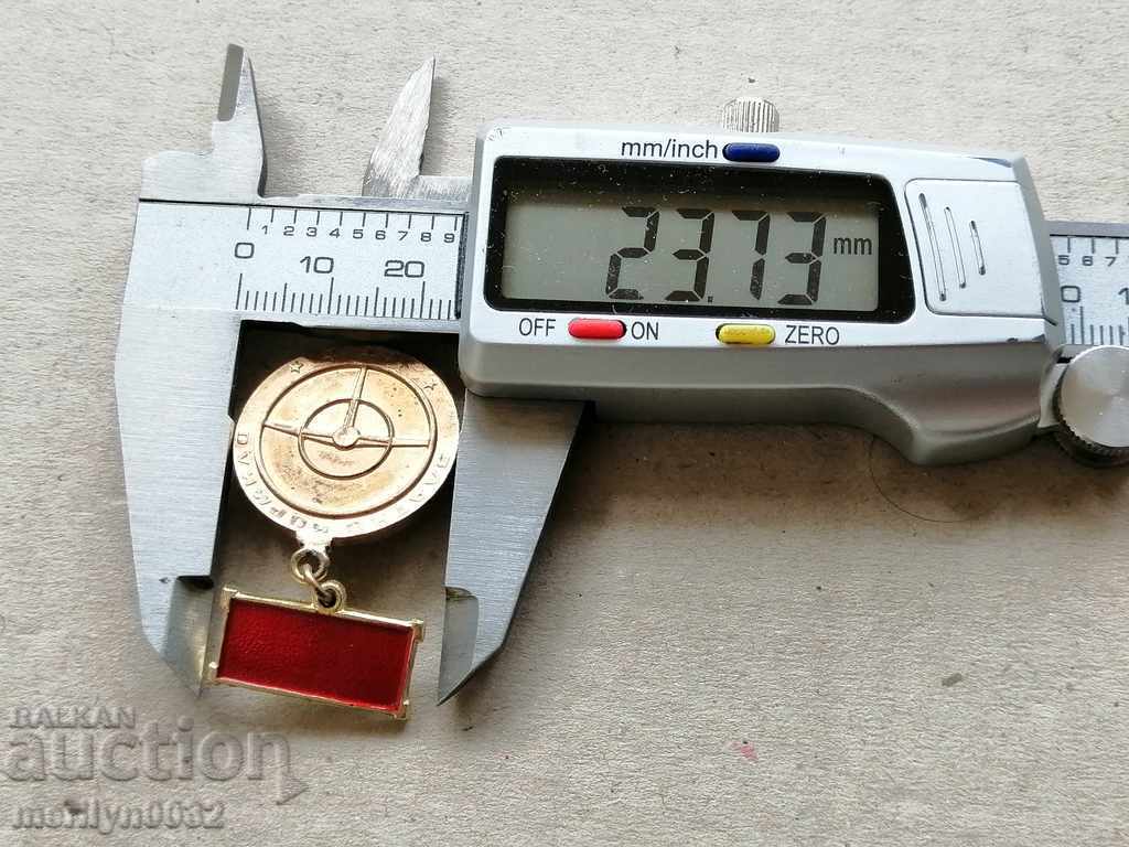 Delivery of Gold Badge Medal Badge Badge Delivery of Gold Badge Medal Badge Badge