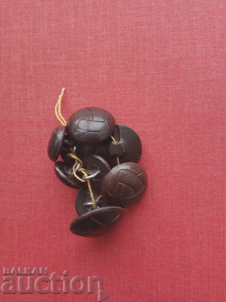 Licitație butoane vechi: 4 mari, 5 mici (1 Stilyanov)