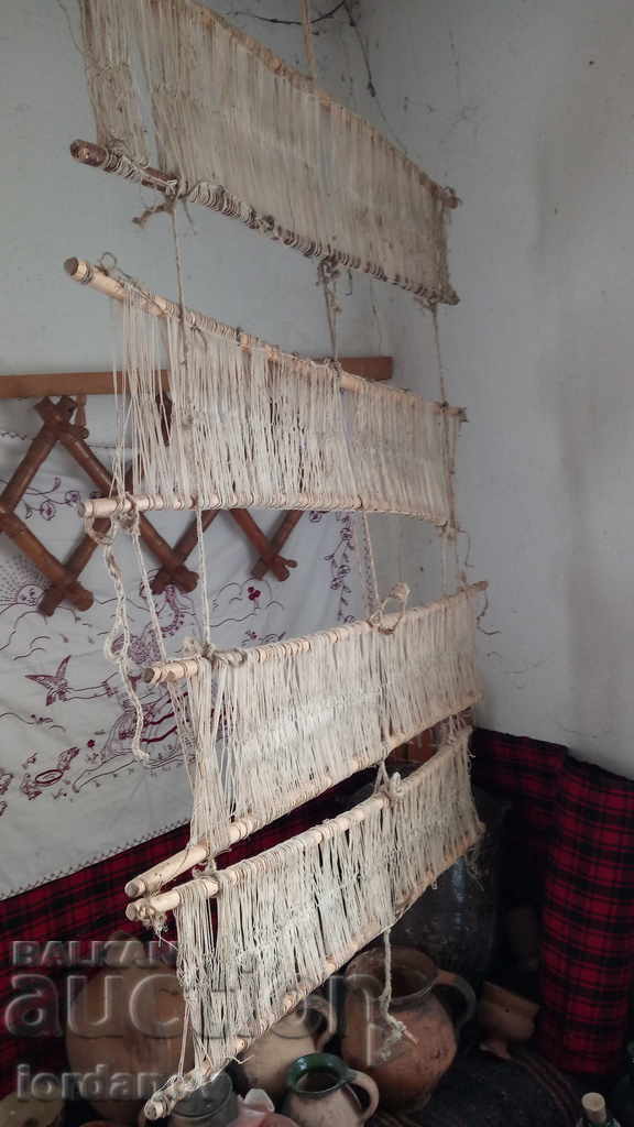 Нищелки с цена 10.00 лв. | € 5.11 Нищелки с цена 10.00 лв. | € 5.11