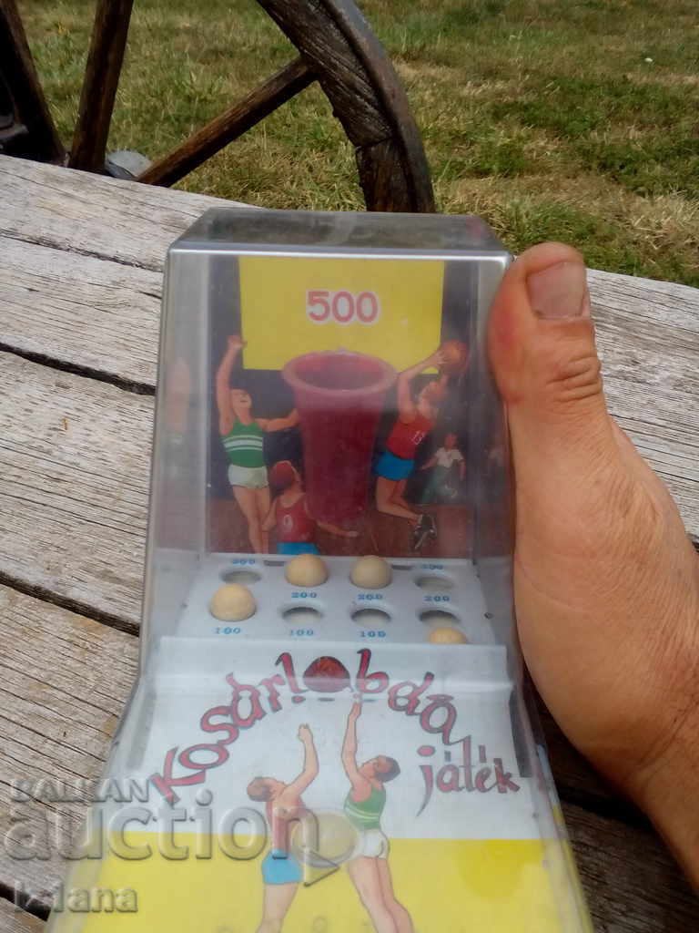 Old children's game Basketball - 5 Old children's game Basketball - 5