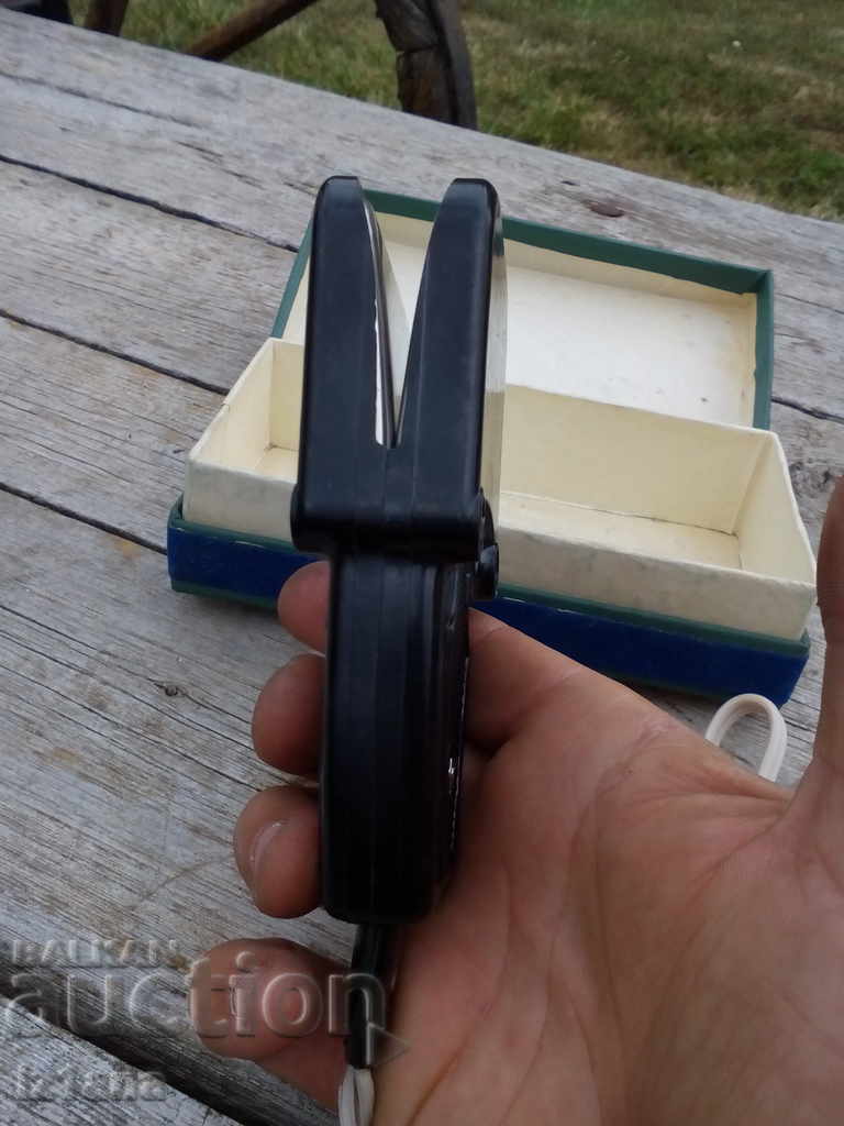 Old Arrow tie iron - 5